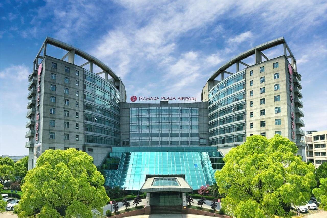 Ramada Plaza Shanghai Pudong Airport - A Journey Starts At The Pvg Airport Esterno foto